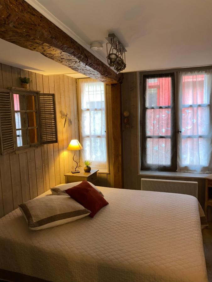 Au Bois Normand Hotell Honfleur Eksteriør bilde